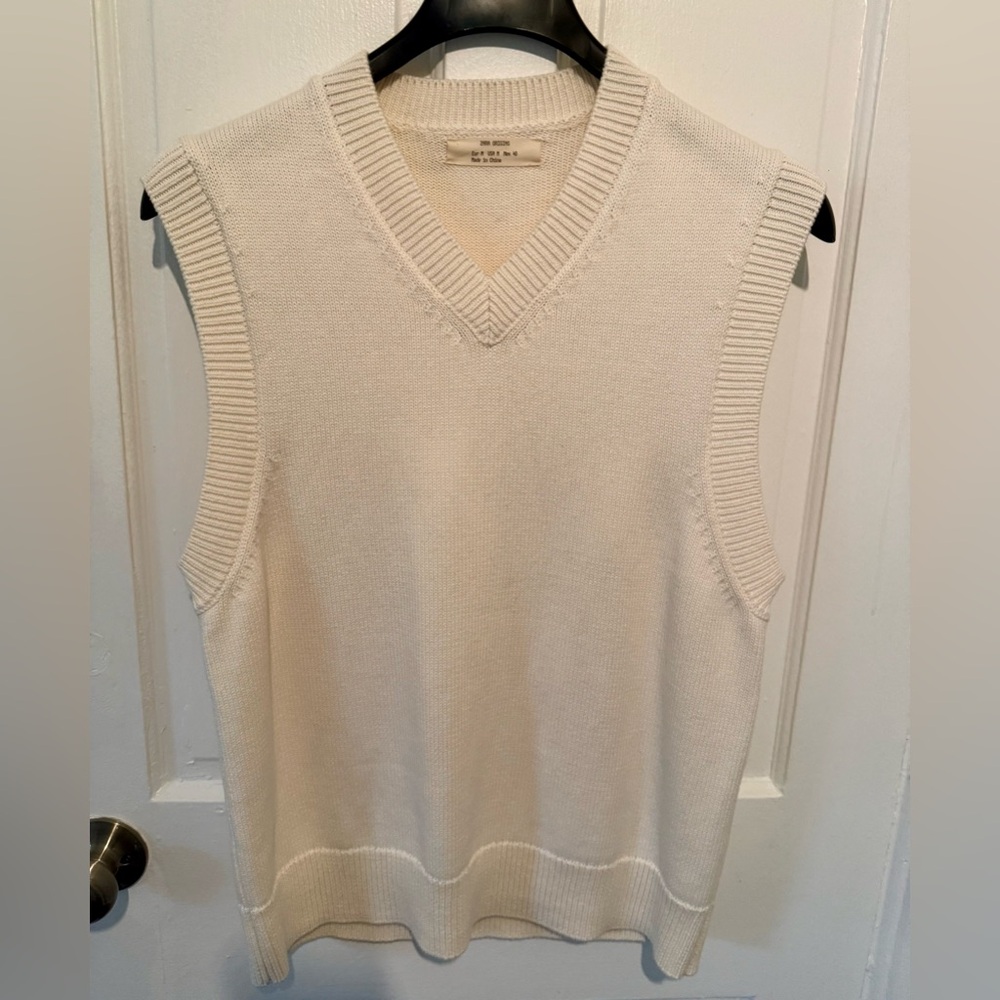 Zara Off-White V-Neck Knit Vest